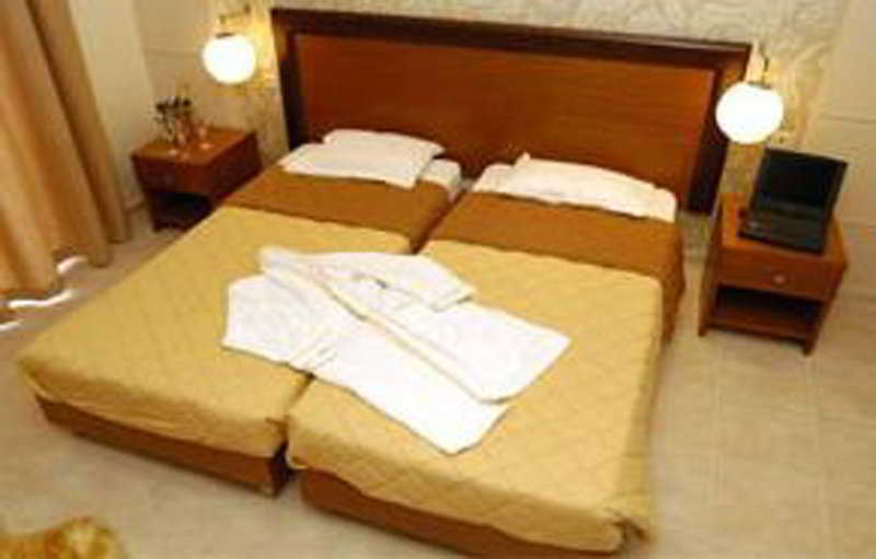 Saint Amon Hotel فاليراكي المظهر الخارجي الصورة